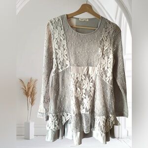 🎈Indigo Soul Ruffle Flowy Peplum Lace Top Light Gray